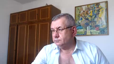 Snapshot of machomale3 chatting on 06-18-26, 11:47 Macho online show from 06-18-26, 11:47