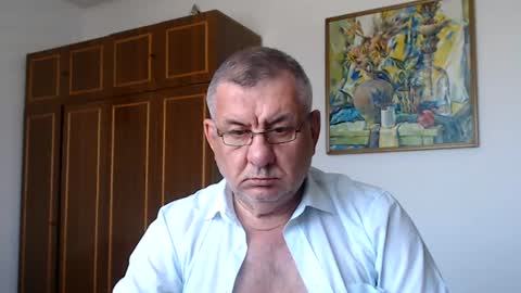 Snapshot of machomale3 chatting on 06-27-26, 12:44 Macho online show from 06-27-26, 12:44