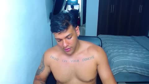 Snapshot of mack_demon chatting on 09-27-25, 05:23 Mack online show from 09-27-25, 05:23