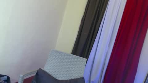 madalina1992 online show from 03-03-25, 07:10