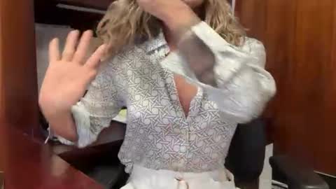 madame_andi online show from 06-08-26, 12:05