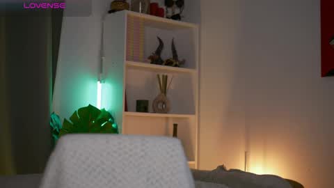 Maddi online show from 05-28-26, 01:36