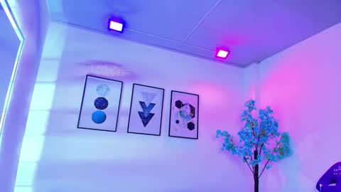 maddie_t18 online show from 03-14-26, 11:26