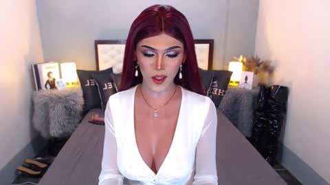 Snapshot of maddisonwil chatting on 01-04-25, 02:25 M A D D Y online show from 01-04-25, 02:25