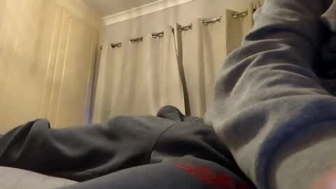 Snapshot of maddogg17 chatting on 01-11-26, 03:06 maddogg17 online show from 01-11-26, 03:06