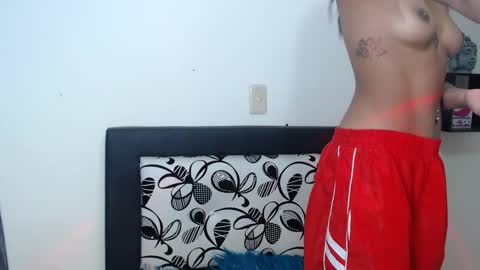 Snapshot of maddy_parker_ chatting on 12-15-24, 03:45 Maddy Parker online show from 12-15-24, 03:45