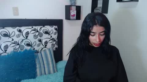 Snapshot of maddy_parker_ chatting on 12-15-24, 09:56 Maddy Parker online show from 12-15-24, 09:56