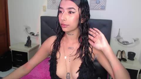 Snapshot of maddy_parker_ chatting on 03-10-25, 12:37 Maddy Parker online show from 03-10-25, 12:37