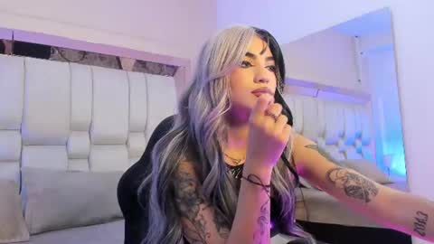  BELLA  online show from 06-11-26, 07:34