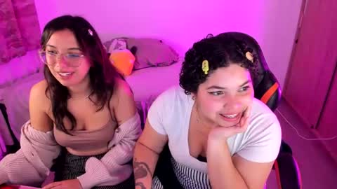 Snapshot of madelaine_taylor chatting on 07-07-26, 11:20 madelaine_taylor online show from 07-07-26, 11:20