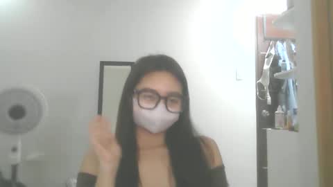 Snapshot of madi_perez chatting on 03-29-26, 01:00 Madi online show from 03-29-26, 01:00