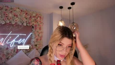 Madison Kane online show from 05-04-26, 11:17
