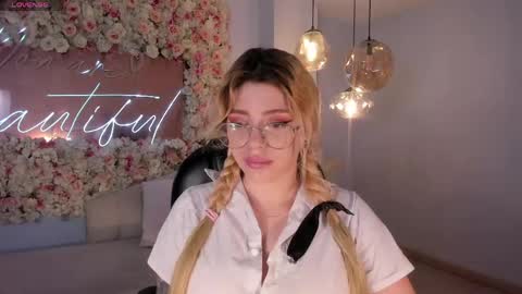 Madison Kane online show from 05-06-26, 11:15