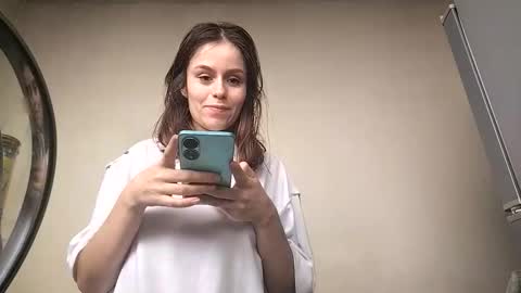 My name is madi Lushdomi is activeThere are legends that in this room all your wishes can come true  Private is Open online show from 05-29-26, 05:44