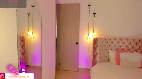 Madisson Davon online show from 02-22-26, 09:24