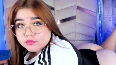 madissonlee__ online show from 04-11-26, 10:58