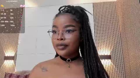 Snapshot of madissonlopez chatting on 06-28-26, 09:32 Madisson Lopez online show from 06-28-26, 09:32