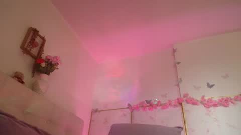 Snapshot of madysson__js_ chatting on 06-19-26, 02:21 madysson__js_ online show from 06-19-26, 02:21