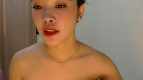 Snapshot of mae_luna chatting on 06-17-26, 11:49 mae_luna online show from 06-17-26, 11:49