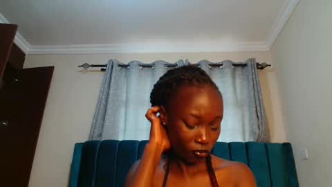 Maeve online show from 01-04-25, 06:30