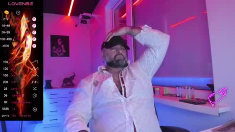 Magabear online show from 07-08-26, 10:20