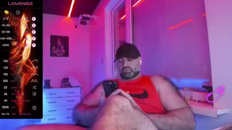 Magabear online show from 07-12-26, 09:06