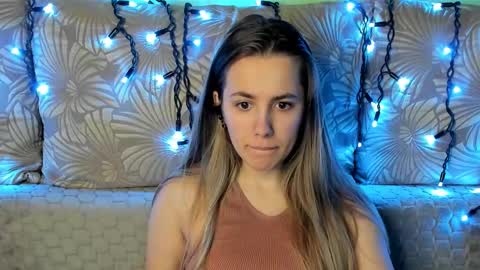 Maggie online show from 03-19-26, 01:53