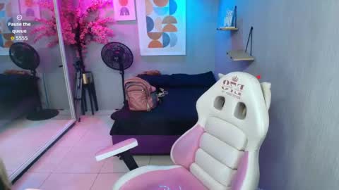 Maggy online show from 06-02-26, 03:19