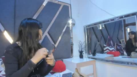 Kimy online show from 05-25-26, 01:28