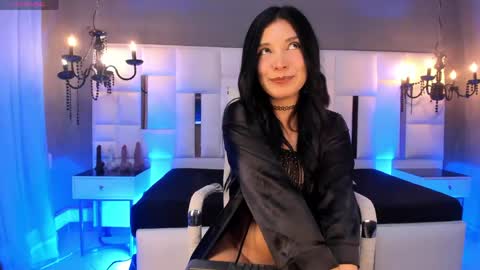 Magic isis  online show from 04-15-26, 06:42