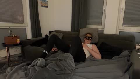 Snapshot of magic_passionitaliano chatting on 03-23-26, 08:35 magic_passionitaliano online show from 03-23-26, 08:35