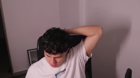 Snapshot of magic_tony chatting on 03-22-26, 03:43 Tony Hoffa online show from 03-22-26, 03:43