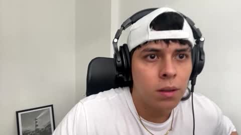 Snapshot of magic_tony chatting on 03-30-26, 05:47 Tony Hoffa online show from 03-30-26, 05:47