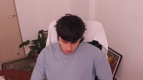 Snapshot of magic_tony chatting on 04-04-26, 06:27 Tony Hoffa online show from 04-04-26, 06:27