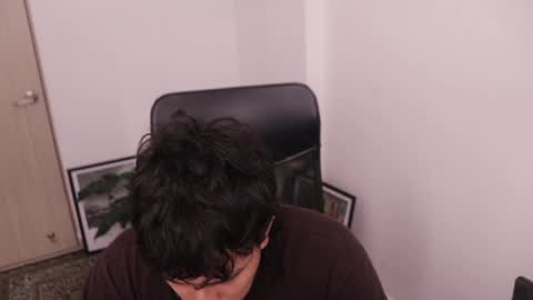 Snapshot of magic_tony chatting on 04-12-26, 10:15 Tony Hoffa online show from 04-12-26, 10:15