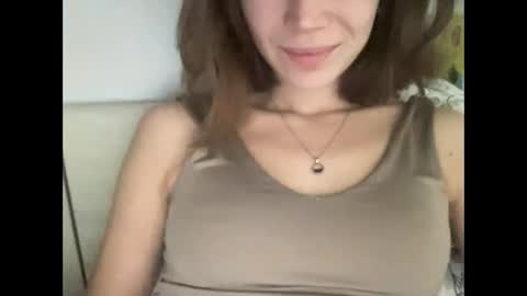 magicgirl50053 online show from 11-08-25, 10:15