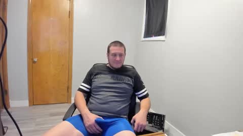 Snapshot of magicman176 chatting on 11-02-25, 03:03 Magic176 online show from 11-02-25, 03:03