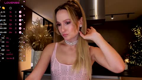 Snapshot of magicpeaach chatting on 01-14-25, 03:26 magicpeaach online show from 01-14-25, 03:26