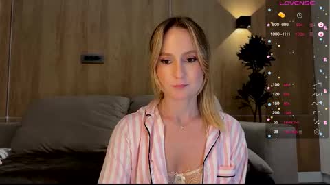 Snapshot of magicpeaach chatting on 02-09-25, 10:21 magicpeaach online show from 02-09-25, 10:21