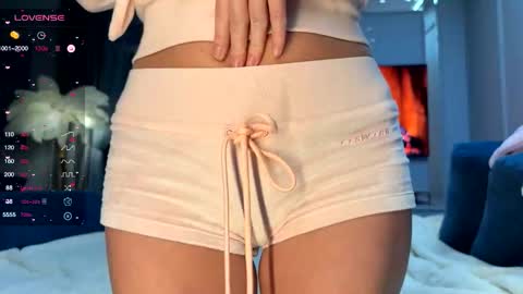 Snapshot of magicpeaach chatting on 02-18-26, 04:58 magicpeaach online show from 02-18-26, 04:58