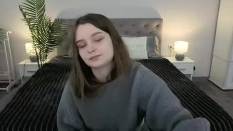 Emily online show from 03-23-26, 06:50