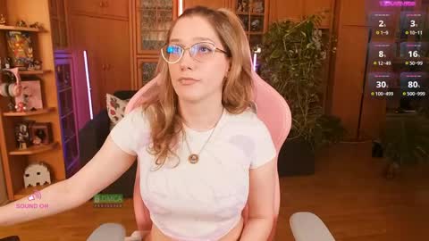 Snapshot of magicstylex chatting on 06-07-26, 04:33 Nicole online show from 06-07-26, 04:33