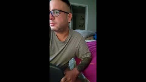 Diandlin online show from 04-24-26, 05:15