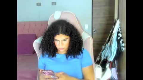 Snapshot of mahia_frizzy chatting on 11-21-25, 06:34 mahia_frizzy online show from 11-21-25, 06:34