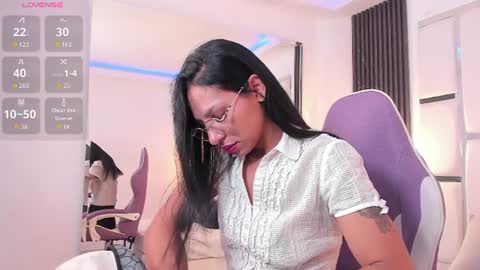 Maia Clark online show from 06-30-26, 07:26