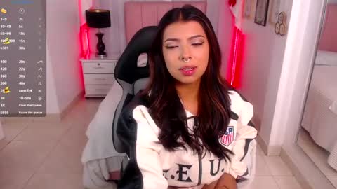 Snapshot of maia_reficco chatting on 07-04-26, 12:44 Maia Reficco online show from 07-04-26, 12:44