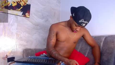 maicoljorda1 online show from 02-05-26, 01:38