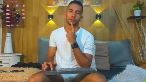 maicolparker0 online show from 03-29-26, 03:34