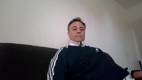 maikel_castel81 online show from 04-25-26, 04:59