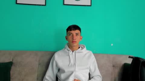 Maikol online show from 04-17-26, 12:08